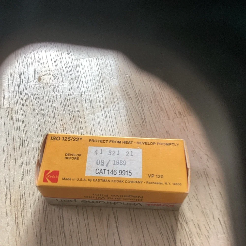 KODAK Verichrome Pan VP 120 Black & White Negative Film Expired 9/ 89 Sealed